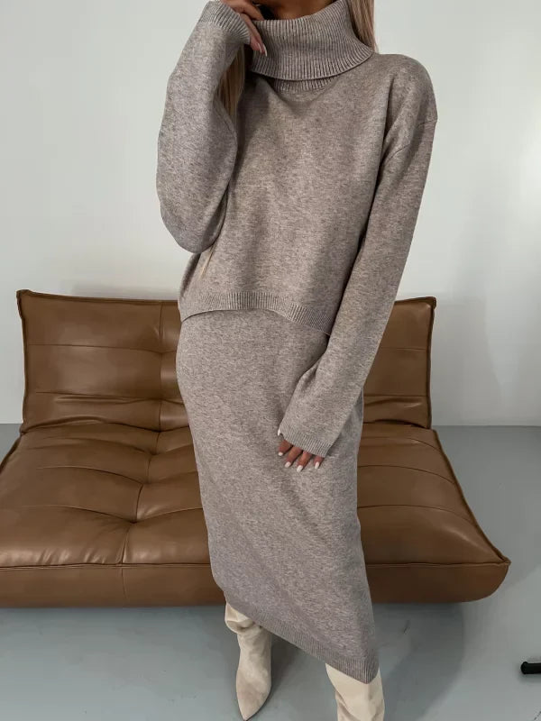 Nicole – Women's Autumn/Winter Knit Set