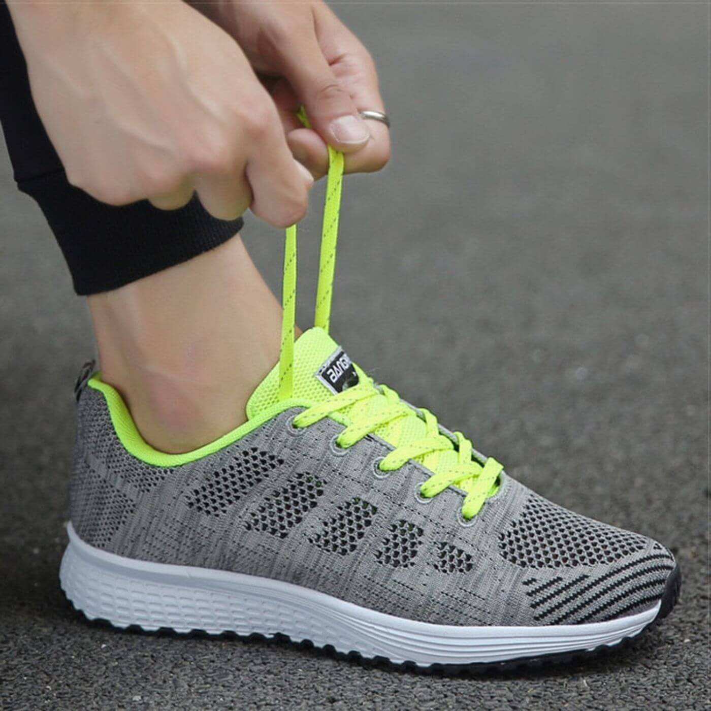 Thora® | Pain-Relieving Orthopedic Sneakers